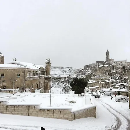 Tasso Retreat * Matera